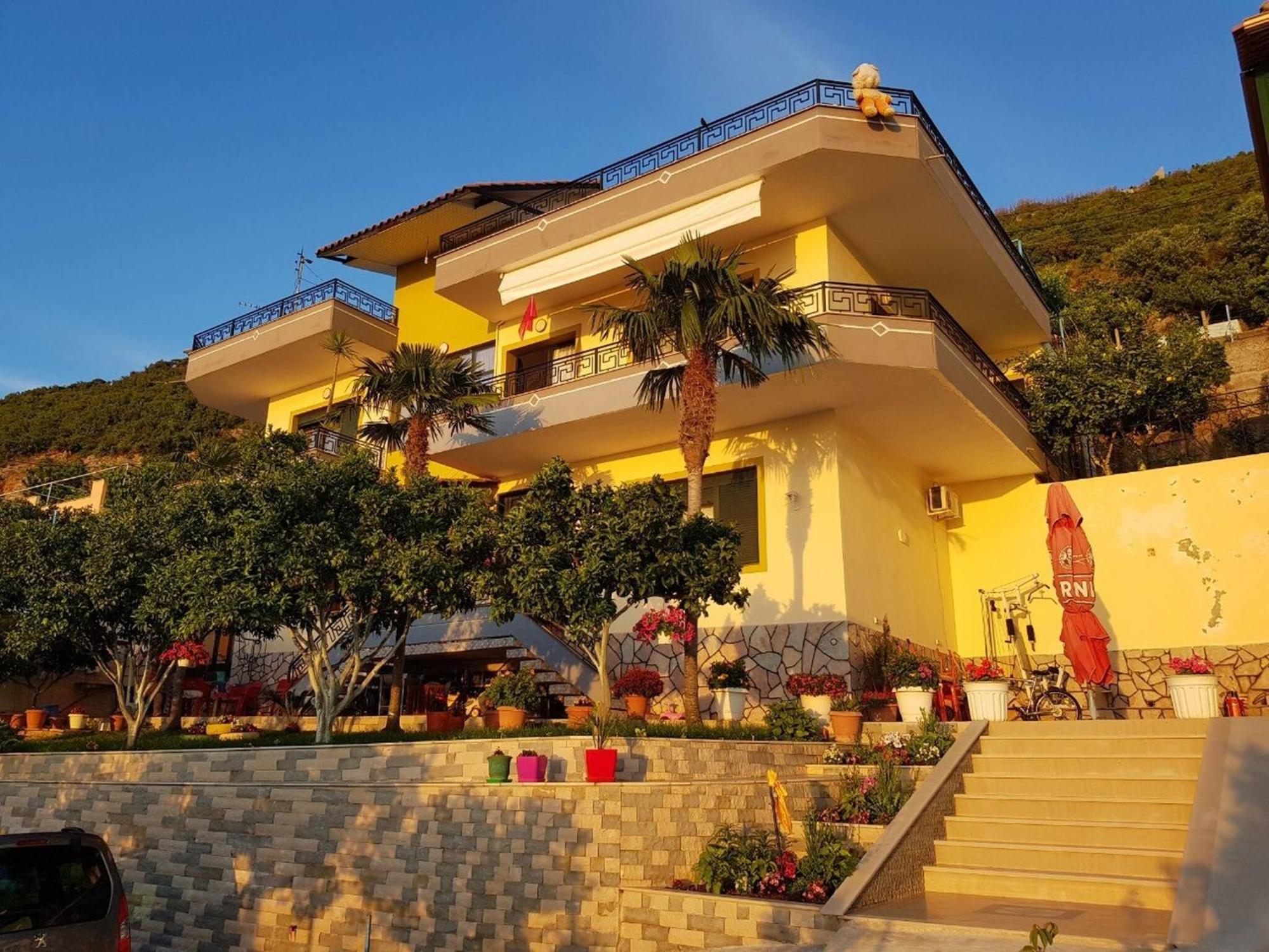 Villa Meminaj Vlore Bagian luar foto